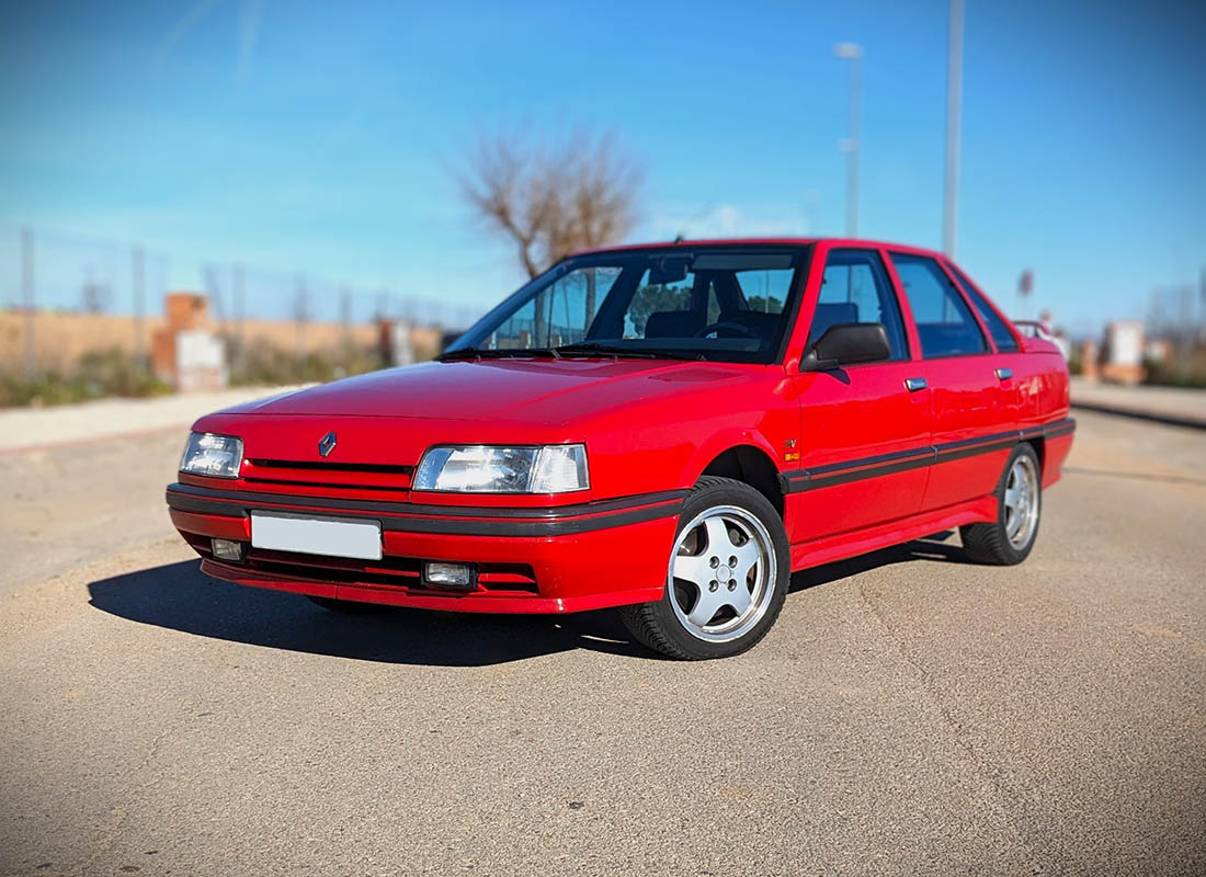 Renault 21 GTI frontal lateral