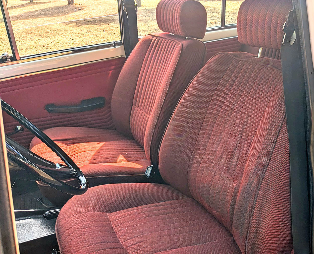 Seat 124D 1600 FL40-45