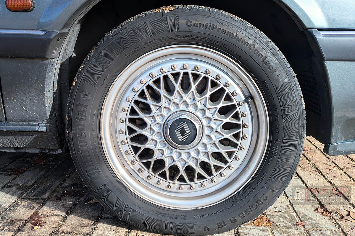 Renault 25 V6 Turbo Baccara llantas BBS