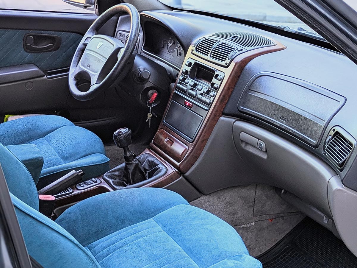 Lancia Kappa 1984 interior