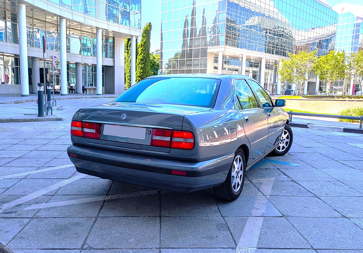 Lancia Kappa 1994 trasero derecho