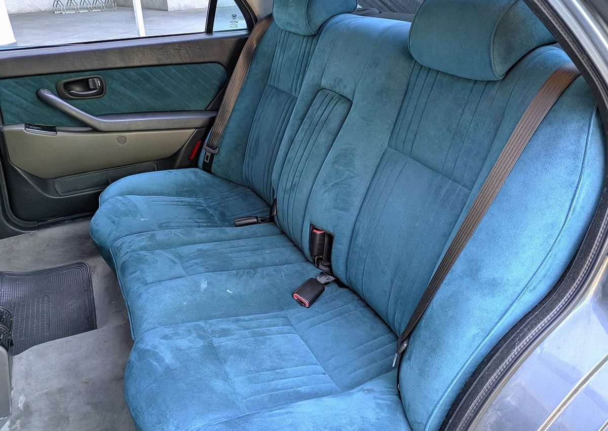 Lancia Kappa 1984 asiento trasero