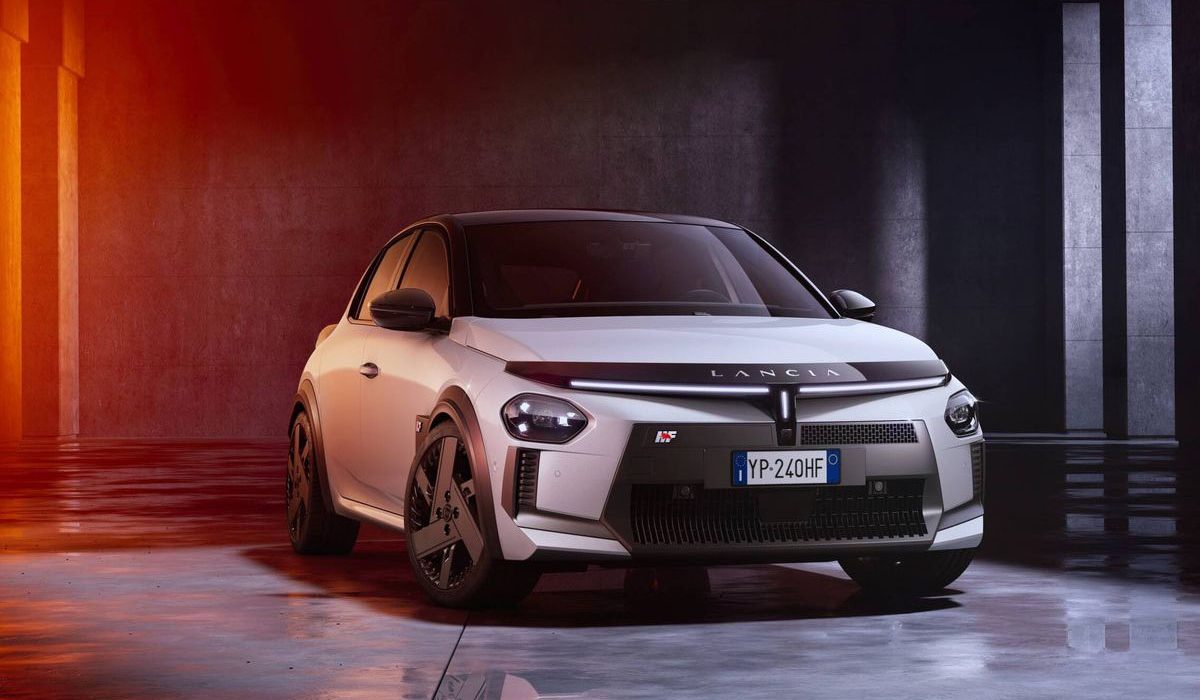 Lancia Ypsilon HF 34 frontal web